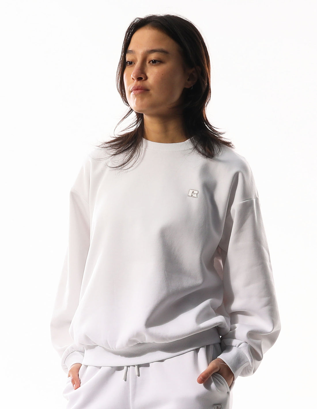 Dámské Svetr S Výstřihem Do Posádky Russell Athletic R Logo Bílé | VQP-723459