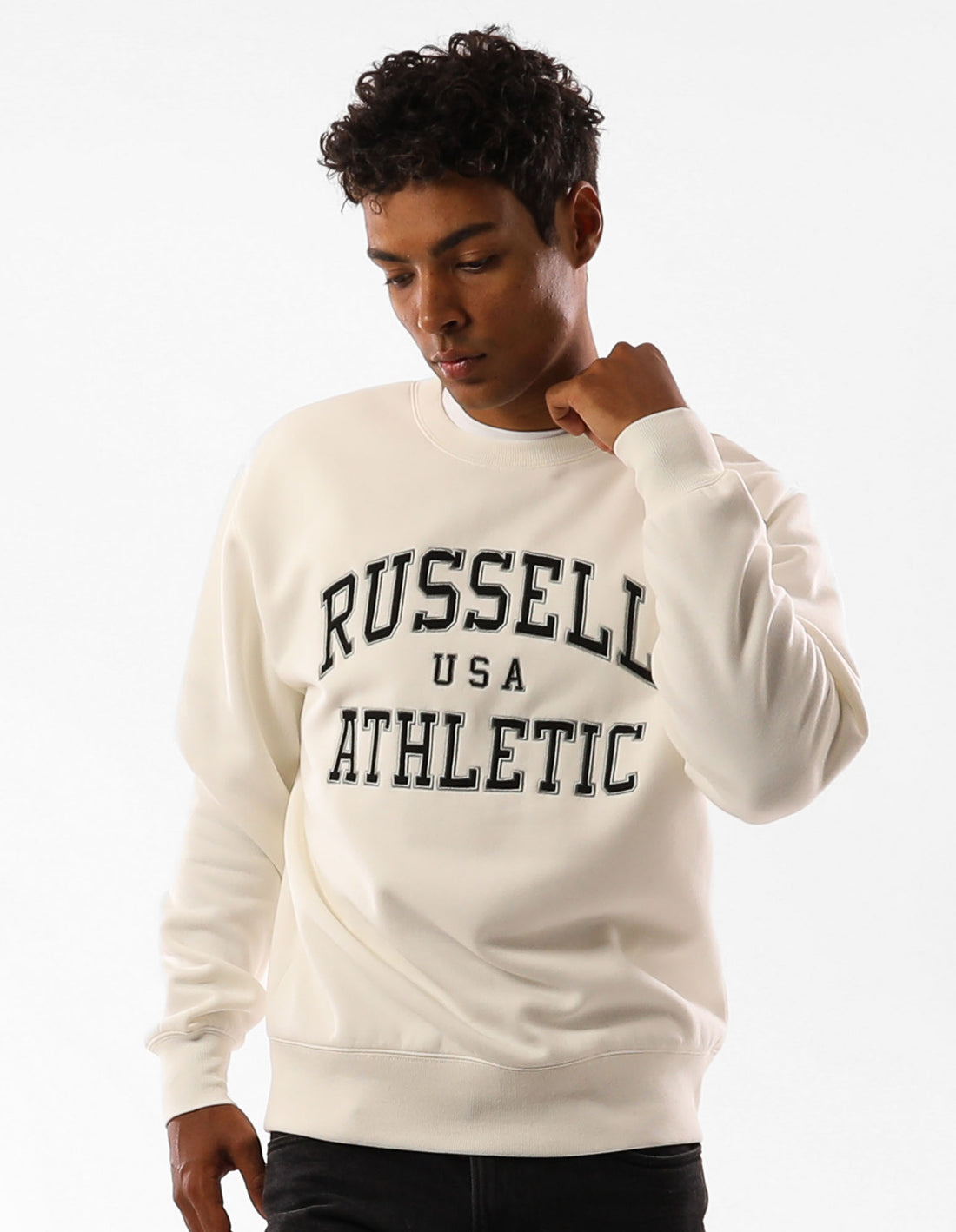 Pánské Svetr S Výstřihem Do Posádky Russell Athletic Melrose Béžový | PDN-529431